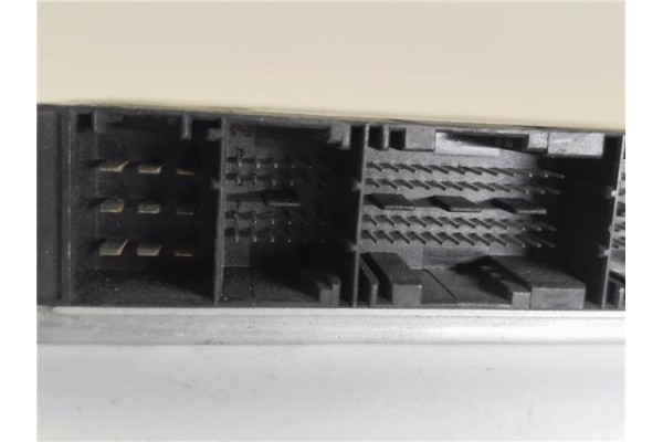 Recambio de centralita para bmw serie 3 berlina (e46) 1.9 318i referencia OEM IAM DME1430633 261204420 