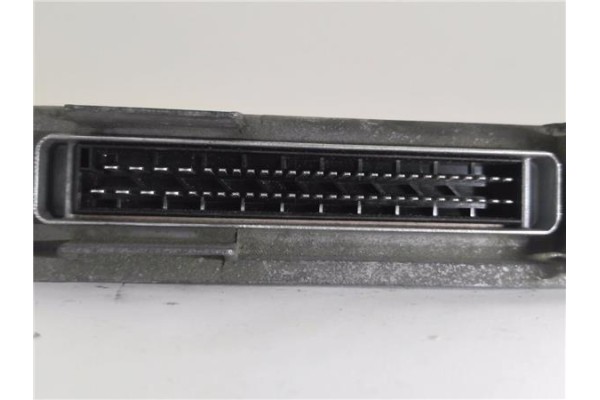 Recambio de centralita para renault clio ii fase i (b/cb0) 1.2 (b/cb0f, b/cb0a, b/cb10, b/cb1k, b/cb2d, b/cb2h) referencia OEM I