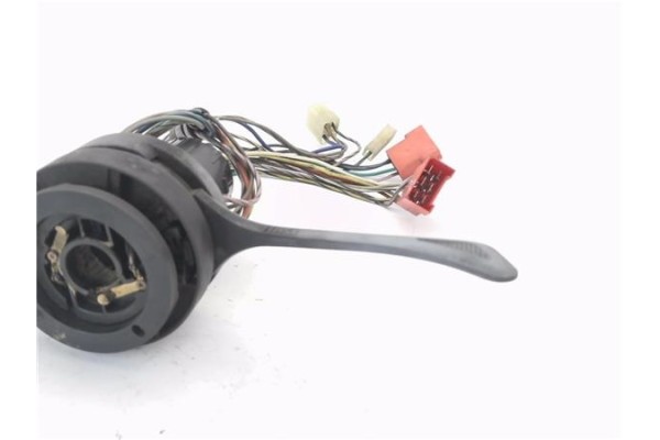 Recambio de mando intermitencia para seat 127 (127a) 0.9 referencia OEM IAM 3933565  