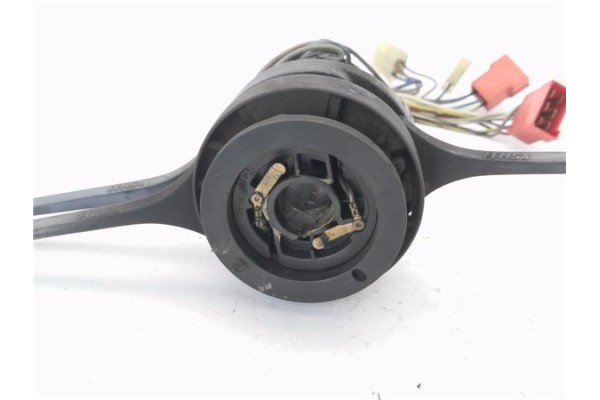 Recambio de mando intermitencia para seat 127 (127a) 0.9 referencia OEM IAM 3933565  