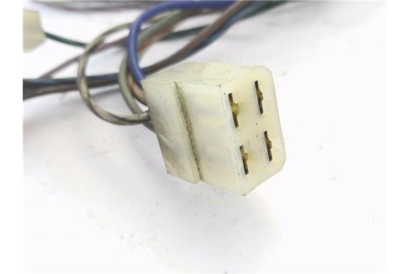 Recambio de mando intermitencia para seat 127 (127a) 0.9 referencia OEM IAM 3933565  