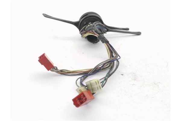 Recambio de mando intermitencia para seat 127 (127a) 0.9 referencia OEM IAM 3933565  