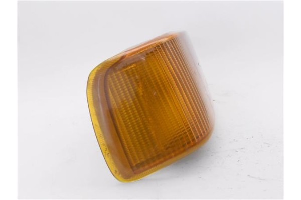 Recambio de piloto trasero izquierdo para ford sierra berlina 1.3 básico referencia OEM IAM 6123145  