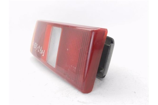 Recambio de piloto trasero izquierdo para ford sierra berlina 1.3 básico referencia OEM IAM 6123145  