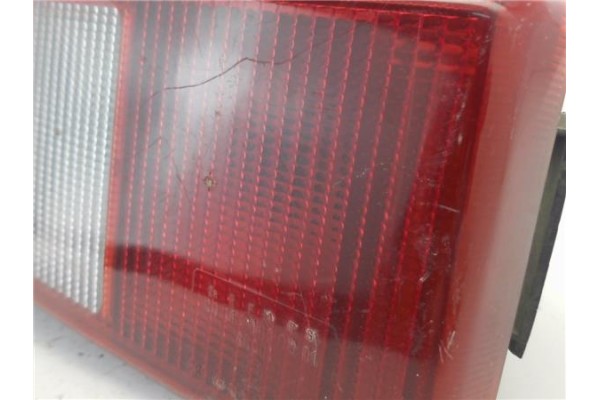 Recambio de piloto trasero izquierdo para ford sierra berlina 1.3 básico referencia OEM IAM 6123145  