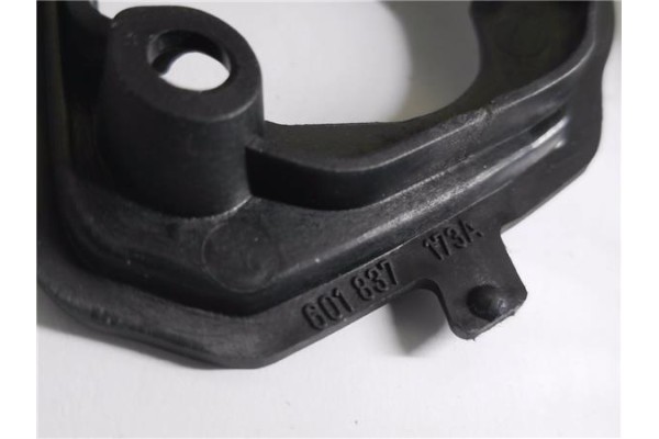 Recambio de manilla ext. puerta delantero izquierda para volkswagen polo iv (9n1) 1.4 16v referencia OEM IAM 6Q1837173A  