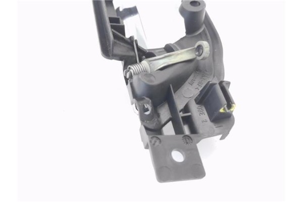 Recambio de manilla ext. puerta delantero izquierda para volkswagen polo iv (9n1) 1.4 16v referencia OEM IAM 6Q1837173A  