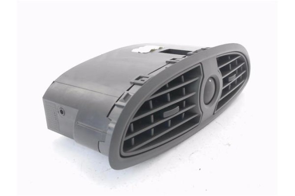 Recambio de rejilla entrada de aire para renault clio iii 1.5 dci (c/br1g) referencia OEM IAM 7701208584  