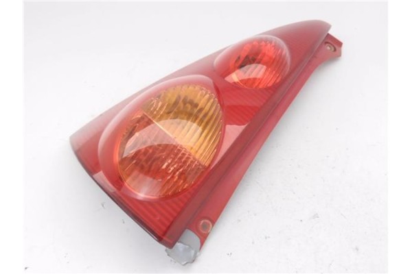 Recambio de piloto trasero izquierdo para peugeot 107 1.4 hdi referencia OEM IAM 6350X6  