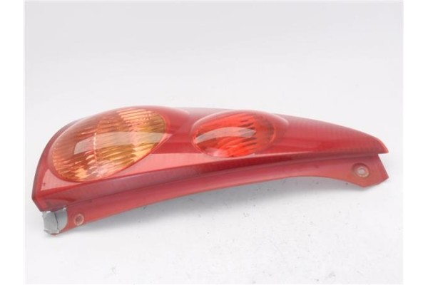 Recambio de piloto trasero izquierdo para peugeot 107 1.4 hdi referencia OEM IAM 6350X6  