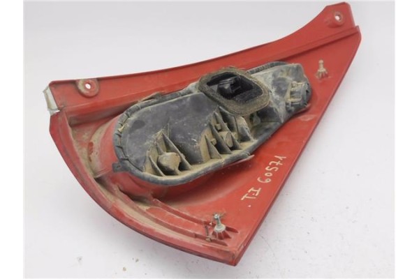 Recambio de piloto trasero izquierdo para peugeot 107 1.4 hdi referencia OEM IAM 6350X6  