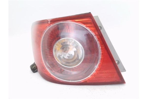 Recambio de piloto trasero izquierdo para chevrolet epica 2.0 lt referencia OEM IAM 96990633  