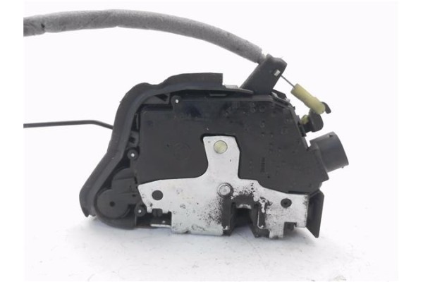 Recambio de cierre electromagnetico delantero izquierdo para bmw serie 3 coupe (e46) 2.0 320 ci referencia OEM IAM 51218208711  