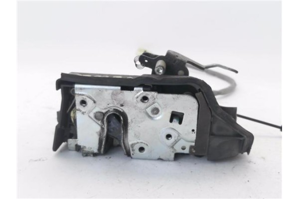 Recambio de cierre electromagnetico delantero izquierdo para bmw serie 3 coupe (e46) 2.0 320 ci referencia OEM IAM 51218208711  