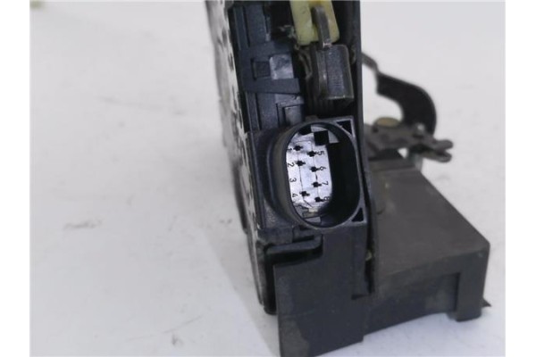 Recambio de cierre electromagnetico delantero izquierdo para bmw serie 3 coupe (e46) 2.0 320 ci referencia OEM IAM 51218208711  