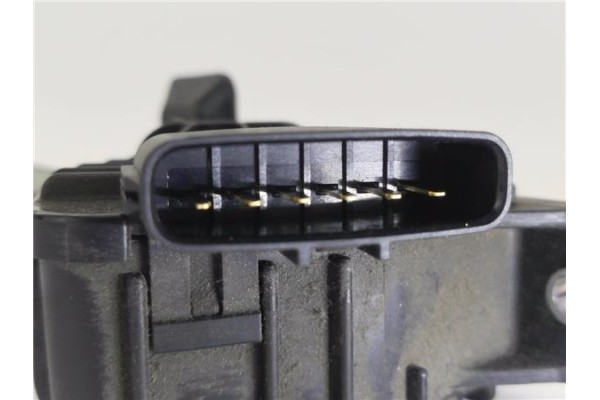 Recambio de pedal acelerador para mazda 5 2.0 referencia OEM IAM 1988003480 CC3041600 