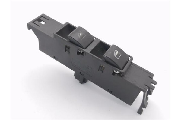 Recambio de mando elevalunas delantero izquierdo para bmw serie 3 coupe (e46) 2.0 320 ci referencia OEM IAM 6902175  