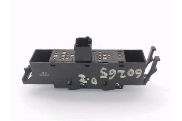 Recambio de mando elevalunas delantero izquierdo para bmw serie 3 coupe (e46) 2.0 320 ci referencia OEM IAM 6902175  