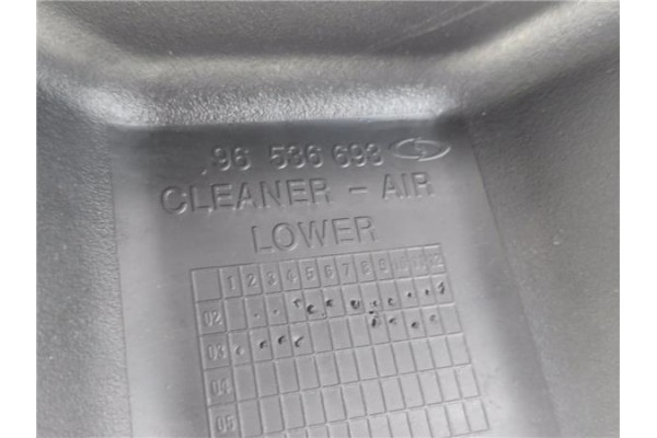 Recambio de carcasa filtro aire para daewoo kalos 1.4 se referencia OEM IAM 96536693  