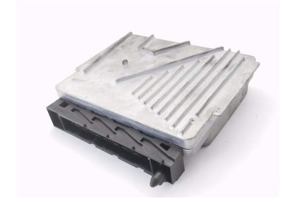 Recambio de centralita para volvo s60 berlina 2.4 referencia OEM IAM MB0797008831 08627471A 