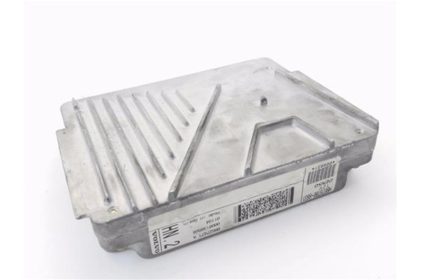 Recambio de centralita para volvo s60 berlina 2.4 referencia OEM IAM MB0797008831 08627471A 