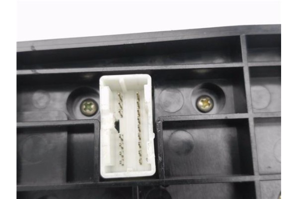 Recambio de mandos climatizador para nissan primera berlina (p12) 1.6 referencia OEM IAM 28395AV611 CSW5841C 