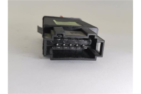 Recambio de interruptor luces emergencia para audi a3 (8l) 1.6 ambiente referencia OEM IAM 8L0941509P  