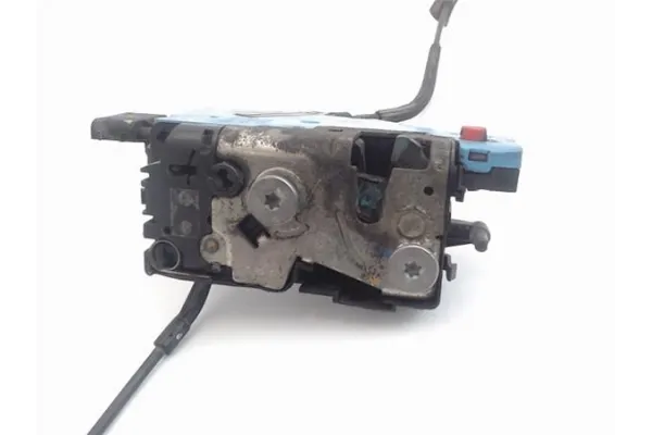 Recambio de cierre electromagnetico trasero derecho para peugeot 207 1.6 hdi referencia OEM IAM 24099816  
