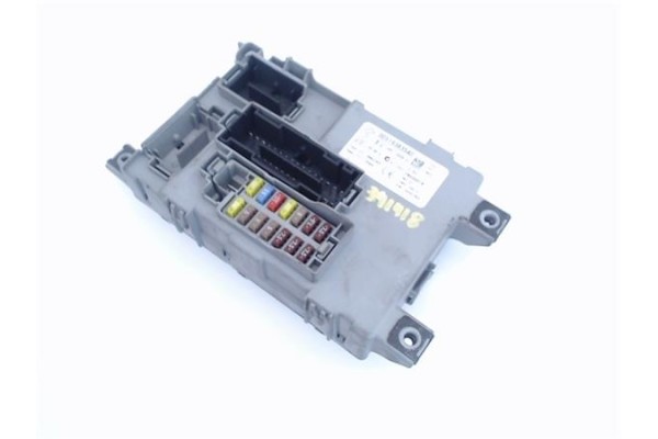 Recambio de caja fusibles/rele para fiat ii doblo (263) cargo 1.3 basis kasten referencia OEM IAM 00519383540  