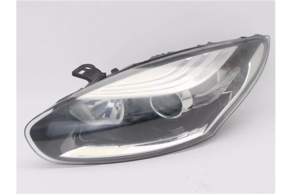 Recambio de faro delantero izquierdo para renault megane iii sport tourer 1.5 business referencia OEM IAM 260605817R 30128820100