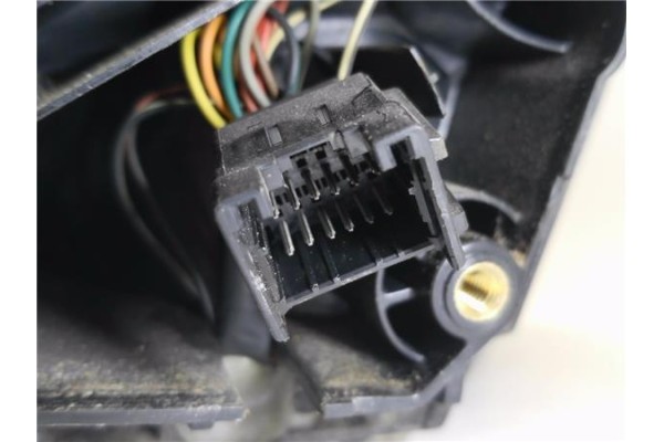 Recambio de retrovisor electrico derecho para chevrolet epica 2.0 lt referencia OEM IAM E4012513  