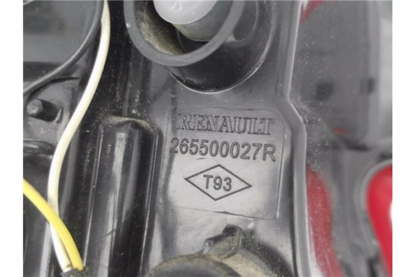 Recambio de piloto porton trasero derecho para renault megane iii sport tourer 1.5 business referencia OEM IAM 265500027R  