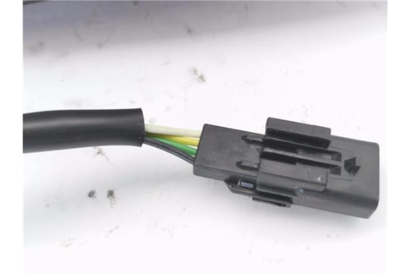 Recambio de piloto porton trasero derecho para renault megane iii sport tourer 1.5 business referencia OEM IAM 265500027R  