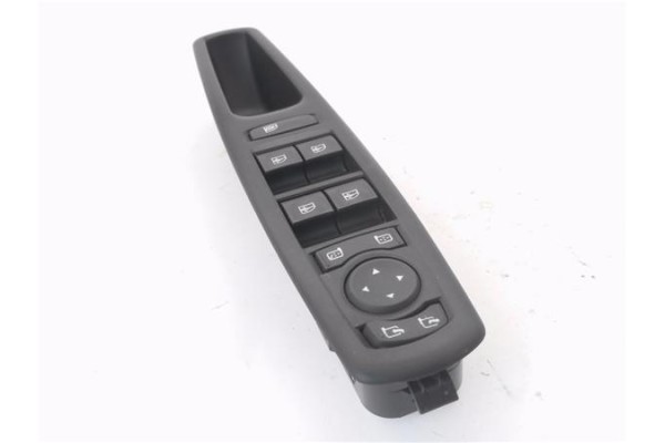 Recambio de mando elevalunas delantero izquierdo para renault megane iii sport tourer 1.5 business referencia OEM IAM 809610017R