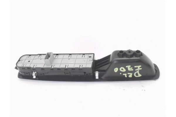 Recambio de mando elevalunas delantero izquierdo para renault megane iii sport tourer 1.5 business referencia OEM IAM 809610017R