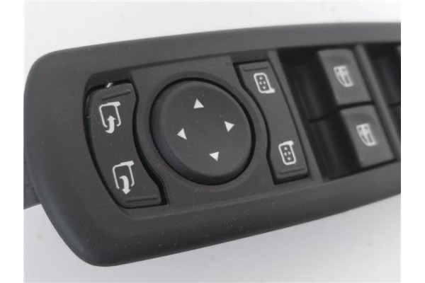 Recambio de mando elevalunas delantero izquierdo para renault megane iii sport tourer 1.5 business referencia OEM IAM 809610017R