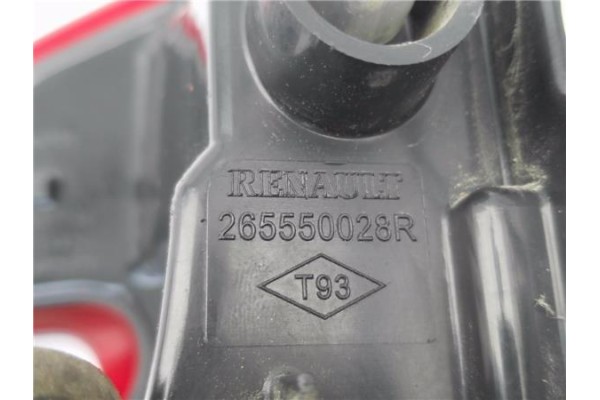 Recambio de piloto porton trasero izquierdo para renault megane iii sport tourer 1.5 business referencia OEM IAM 265550028R  