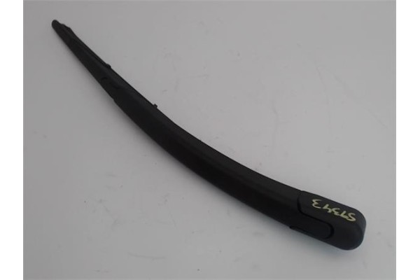 Recambio de brazo limpiaparabrisas trasero para ford fiesta vi 1.25 referencia OEM IAM   