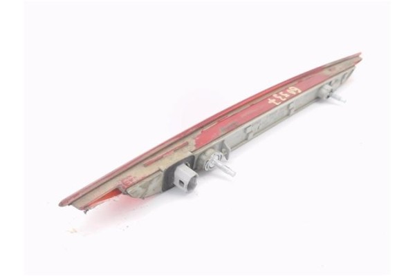 Recambio de luz central de freno para mazda 5 2.0 referencia OEM IAM C23551580 D46151580 