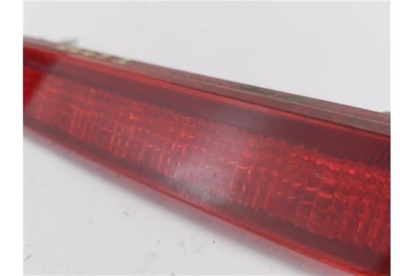 Recambio de luz central de freno para mazda 5 2.0 referencia OEM IAM C23551580 D46151580 