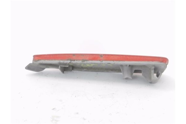 Recambio de reflectante paragolpes trasero para mazda 5 2.0 referencia OEM IAM E4023187  