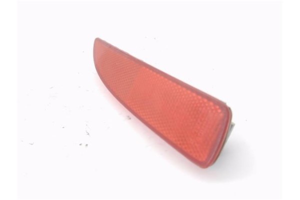 Recambio de reflectante paragolpes trasero para mazda 5 2.0 referencia OEM IAM E4023187  