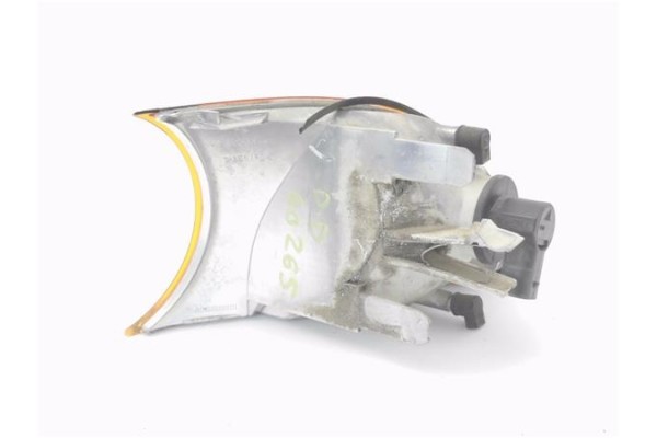 Recambio de intermitente delantero dcho para bmw serie 3 coupe (e46) 2.0 320 ci referencia OEM IAM 0311329002 1315106155 