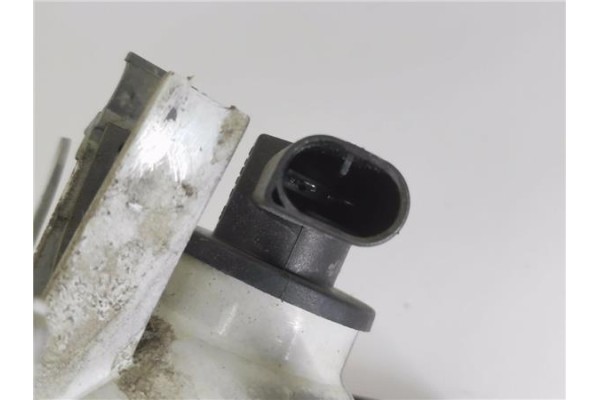 Recambio de intermitente delantero dcho para bmw serie 3 coupe (e46) 2.0 320 ci referencia OEM IAM 0311329002 1315106155 