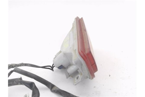 Recambio de piloto antiniebla trasero derecho para mazda 5 2.0 referencia OEM IAM CC2951650  