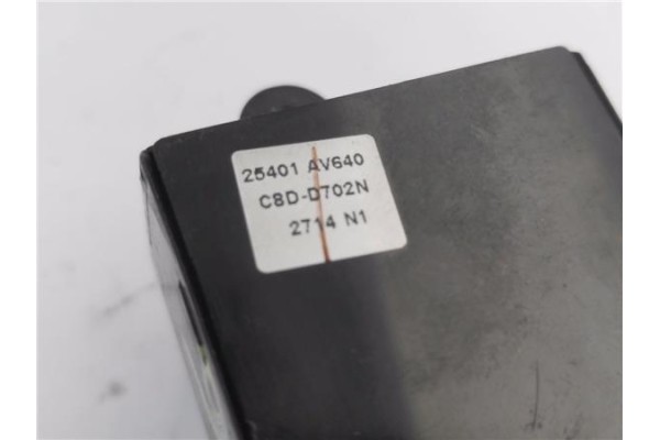 Recambio de mando elevalunas delantero izquierdo para nissan primera berlina (p12) 1.6 referencia OEM IAM 25401AV640  