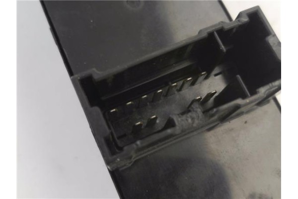 Recambio de mando elevalunas delantero izquierdo para nissan primera berlina (p12) 1.6 referencia OEM IAM 25401AV640  