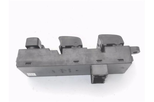 Recambio de mando elevalunas delantero izquierdo para nissan primera berlina (p12) 1.6 referencia OEM IAM 25401AV640  