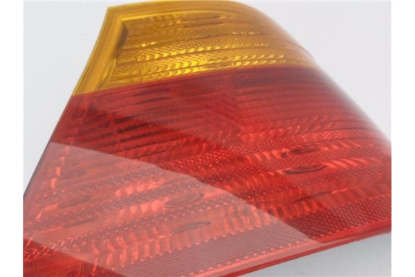 Recambio de piloto trasero derecho para bmw serie 3 coupe (e46) 2.0 320 ci referencia OEM IAM 257022R 63218383100 