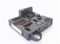 Recambio de caja fusibles/rele para renault scenic ii (jm) 1.9 authentique referencia OEM IAM 8200306032B S118399200E 